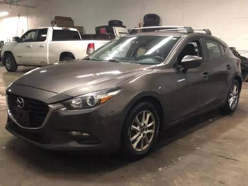 2017 Mazda 3 Sport FWD photo