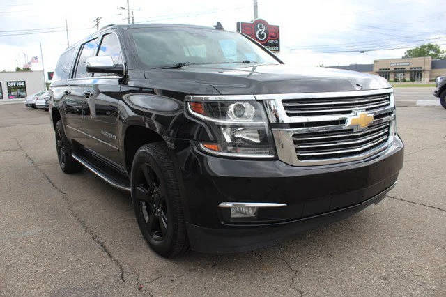 2017 Chevrolet Suburban Premier 4WD photo