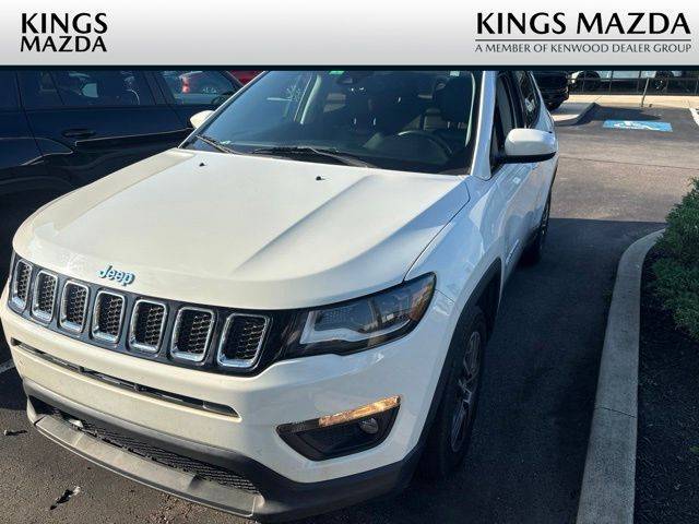 2017 Jeep Compass Latitude 4WD photo
