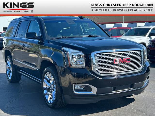 2017 GMC Yukon Denali 4WD photo