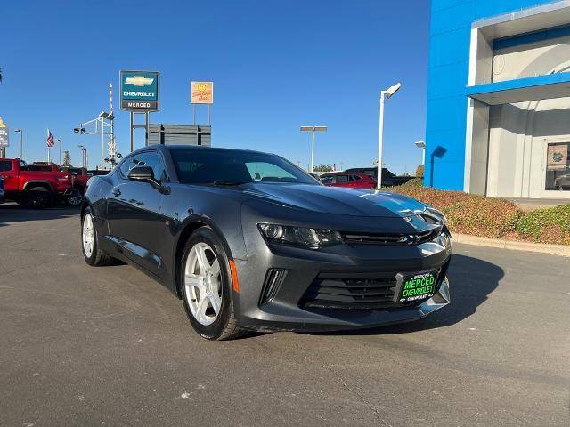 2017 Chevrolet Camaro 1LT RWD photo