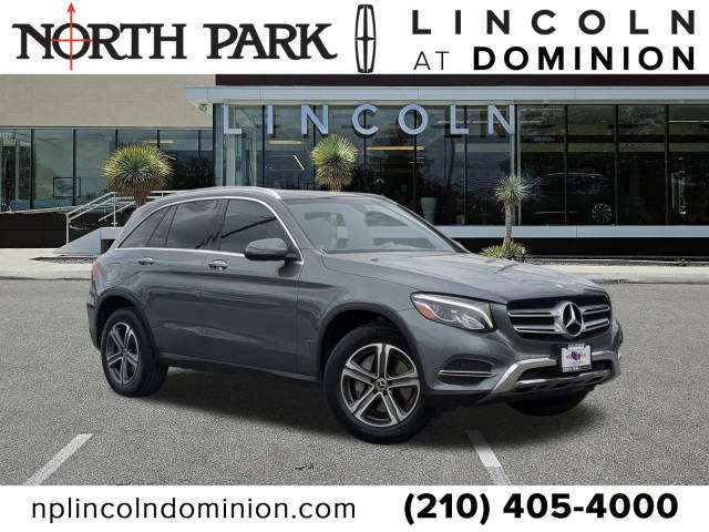 2017 Mercedes-Benz GLC-Class GLC 300 RWD photo