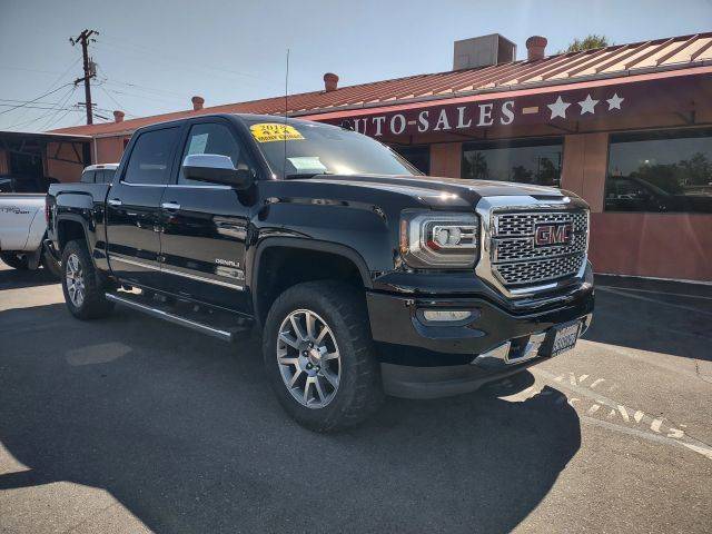 2017 GMC Sierra 1500 Denali 4WD photo
