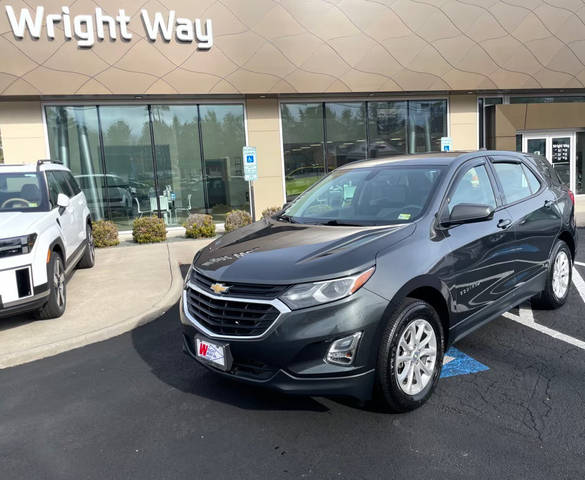 2018 Chevrolet Equinox LS AWD photo