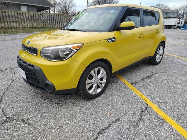 2015 Kia Soul + FWD photo