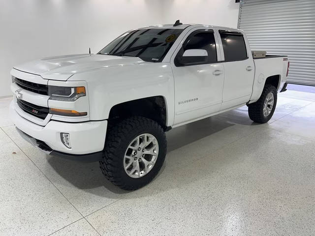 2017 Chevrolet Silverado 1500 LT 4WD photo