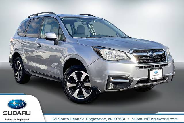 2017 Subaru Forester Premium AWD photo