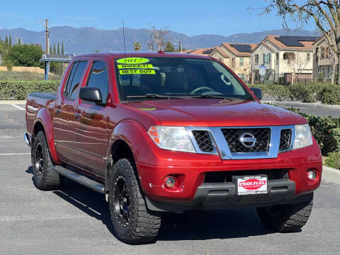 2017 Nissan Frontier SV V6 RWD photo