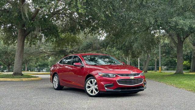 2017 Chevrolet Malibu Premier FWD photo