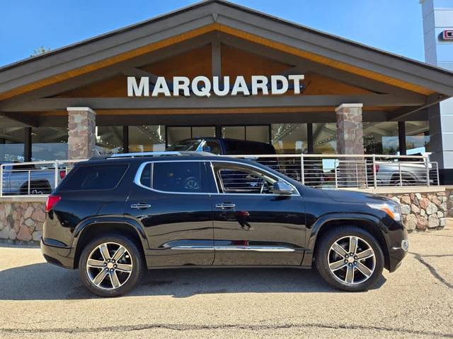 2017 GMC Acadia Denali AWD photo