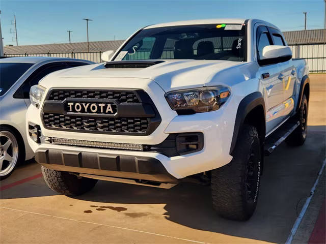 2017 Toyota Tacoma TRD Pro 4WD photo