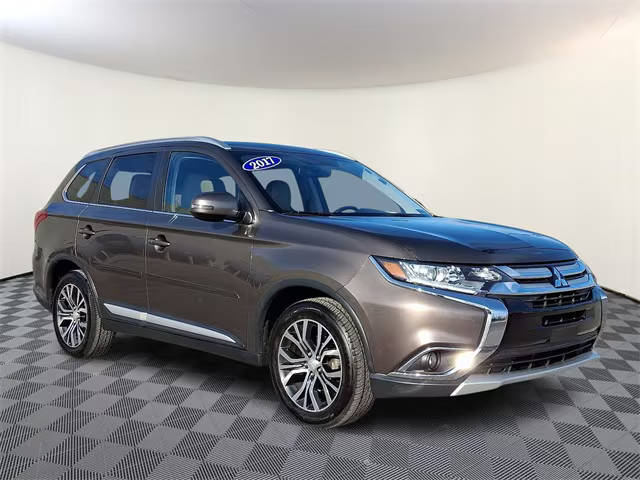 2017 Mitsubishi Outlander SEL 4WD photo