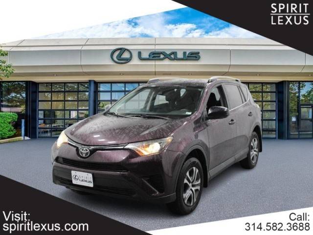 2017 Toyota RAV4 LE AWD photo