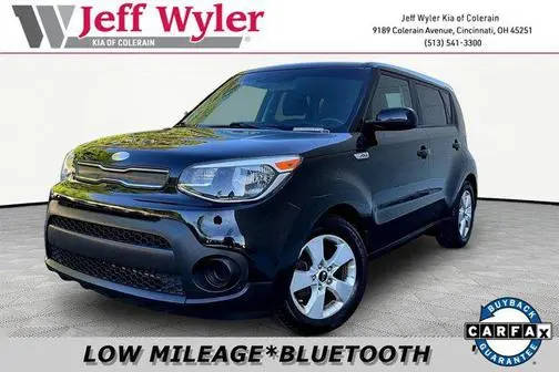 2017 Kia Soul Base FWD photo