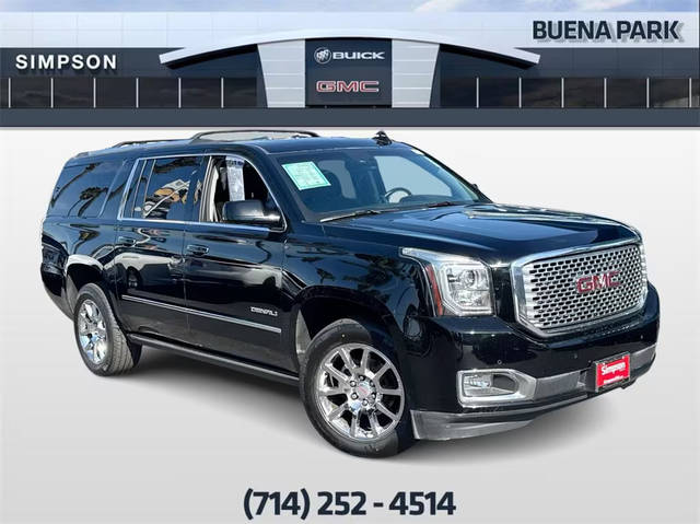 2017 GMC Yukon XL Denali RWD photo