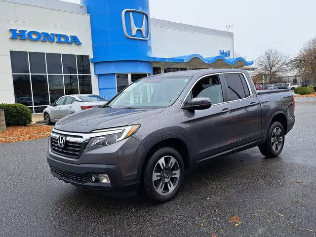 2017 Honda Ridgeline RTL-T AWD photo