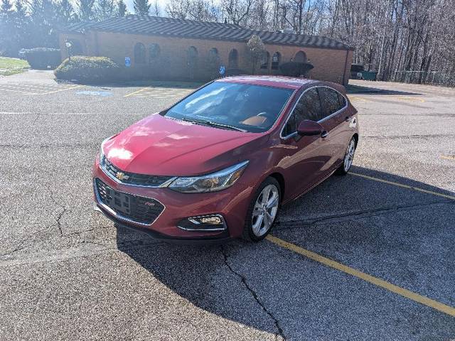 2017 Chevrolet Cruze Premier FWD photo