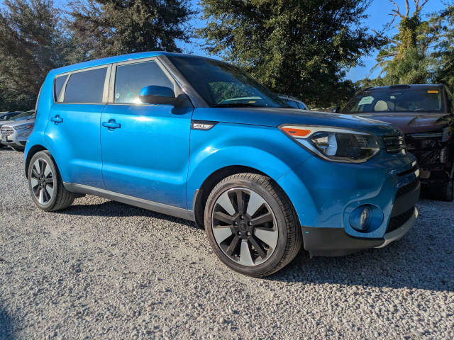 2017 Kia Soul + FWD photo