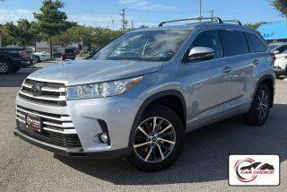 2017 Toyota Highlander XLE AWD photo