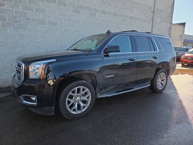 2017 GMC Yukon SLT 4WD photo