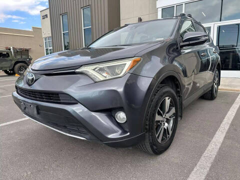 2017 Toyota RAV4 XLE FWD photo