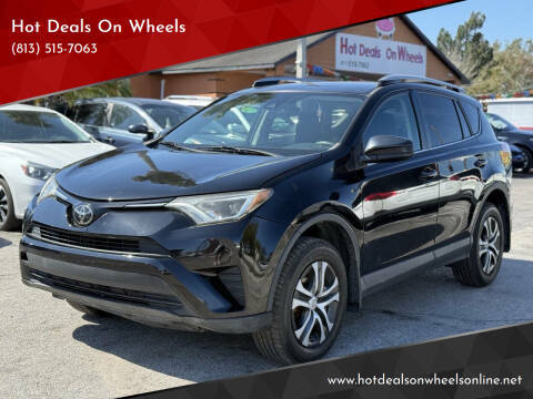 2017 Toyota RAV4 LE FWD photo