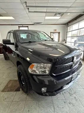 2017 Ram 1500 Express 4WD photo