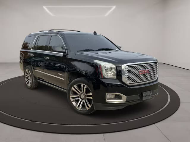 2017 GMC Yukon Denali 4WD photo