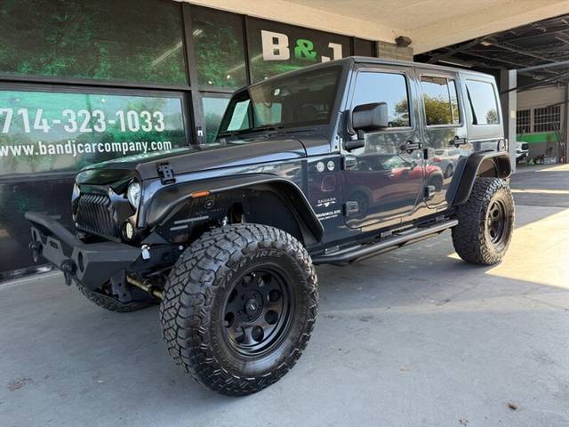 2017 Jeep Wrangler Unlimited Sahara 4WD photo