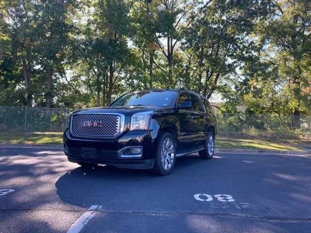 2017 GMC Yukon Denali 4WD photo