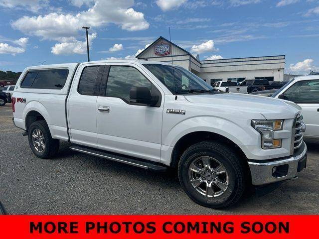 2017 Ford F-150 XLT 4WD photo