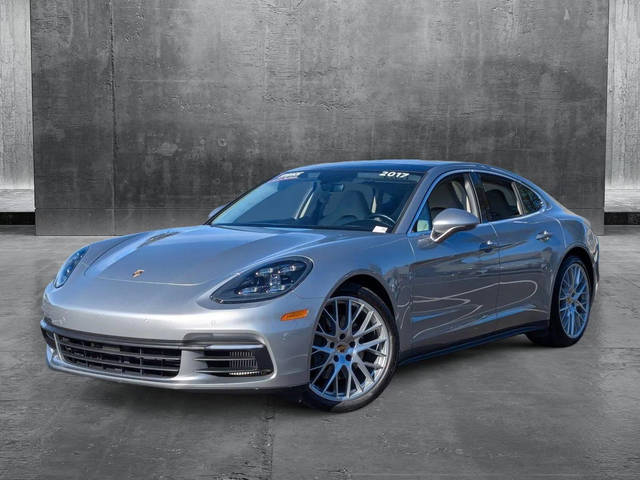 2017 Porsche Panamera 4S AWD photo