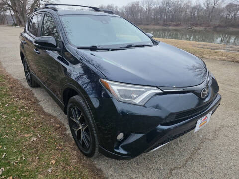 2017 Toyota RAV4 SE AWD photo