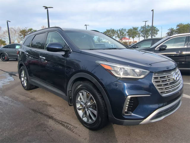 2017 Hyundai Santa Fe SE FWD photo