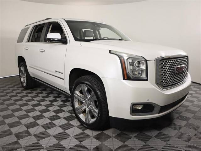 2017 GMC Yukon Denali 4WD photo