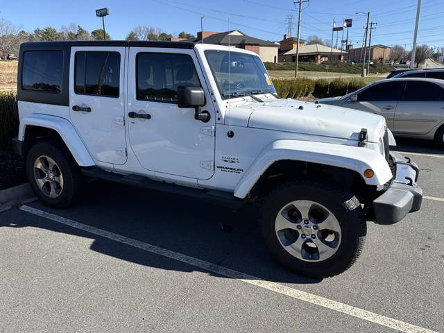 2017 Jeep Wrangler Unlimited Sahara 4WD photo