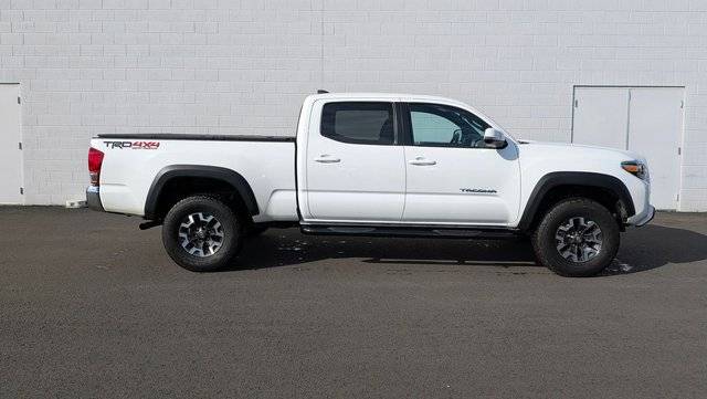 2017 Toyota Tacoma TRD Off Road 4WD photo