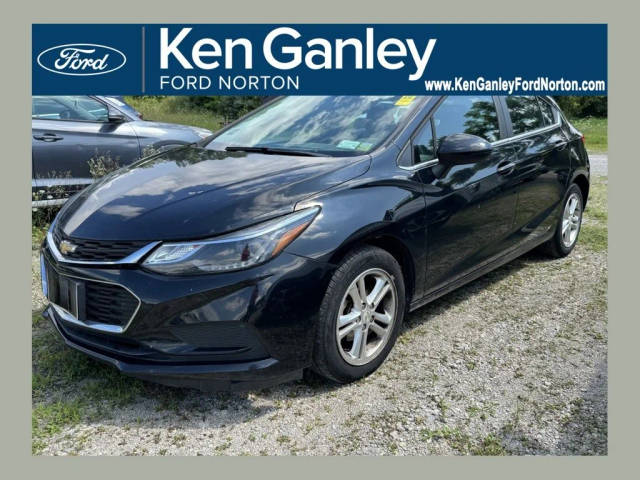 2017 Chevrolet Cruze LT FWD photo