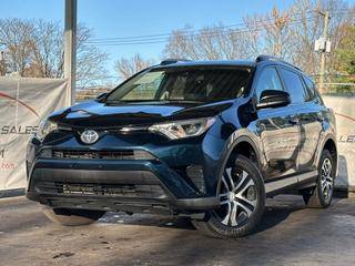 2017 Toyota RAV4 LE AWD photo