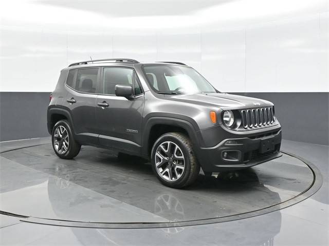 2017 Jeep Renegade Latitude 4WD photo