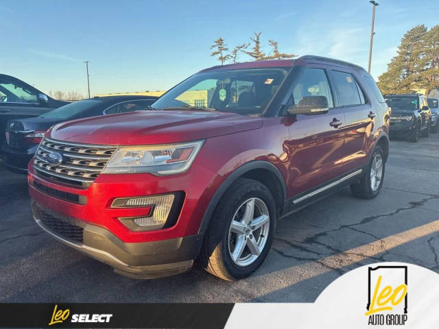 2017 Ford Explorer XLT 4WD photo
