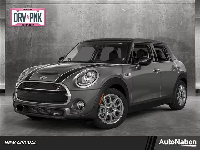 2017 MINI Hardtop 4 Door Cooper S FWD photo