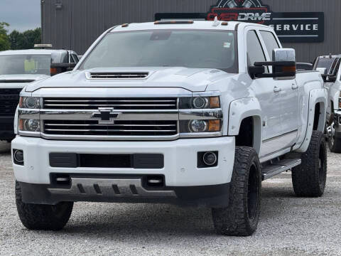 2017 Chevrolet Silverado 2500HD High Country 4WD photo
