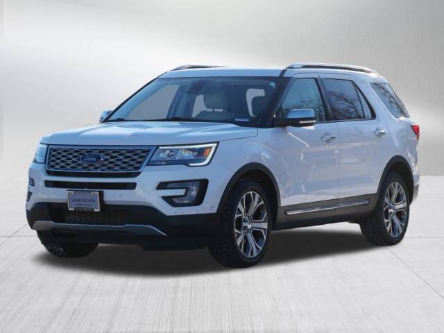 2017 Ford Explorer Platinum 4WD photo
