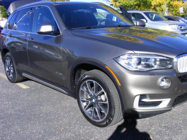 2017 BMW X5 xDrive35i AWD photo
