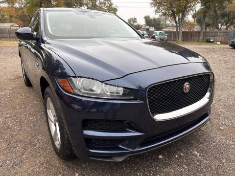 2017 Jaguar F-Pace 35t Premium AWD photo