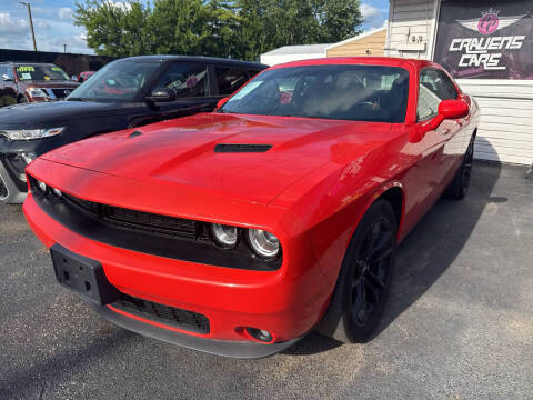 2017 Dodge Challenger SXT RWD photo