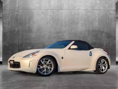 2017 Nissan 370Z Touring Sport RWD photo