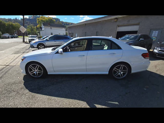 2016 Mercedes-Benz E-Class E 350 Sport AWD photo