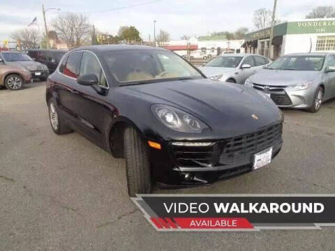 2015 Porsche Macan S AWD photo